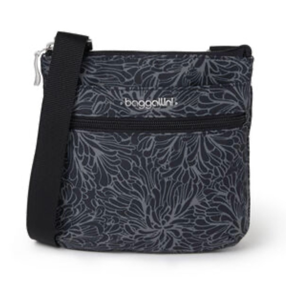 Baggallini Black Crossbody Bag